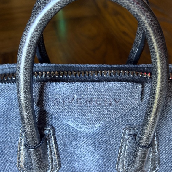 Givenchy Antigona Small Denim - Picture 3 of 9